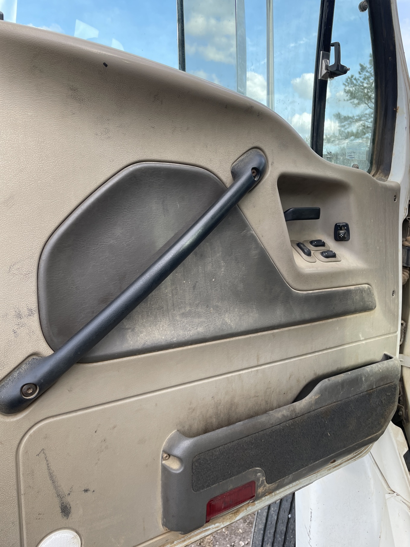 2009 STERLING A9500 - Image 13